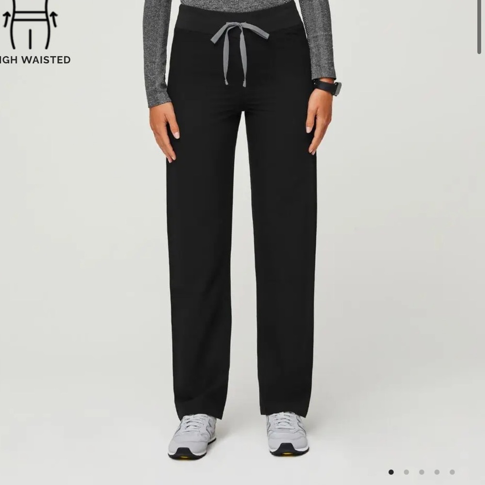 Livingston High Waist Classic Scrub Pants